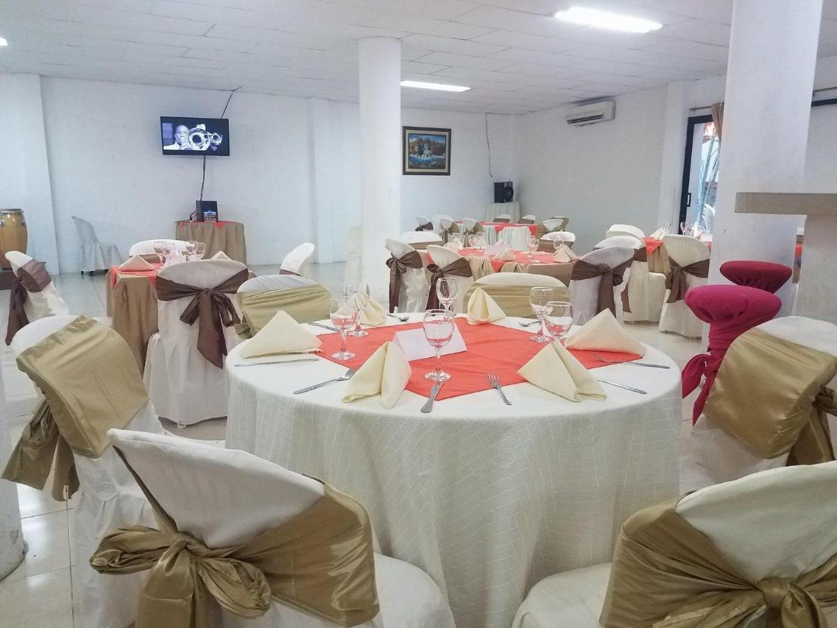 Hotel Arena Caliente Playas Luaran gambar